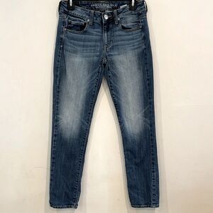 American Eagle Skinny Jeans Size 4